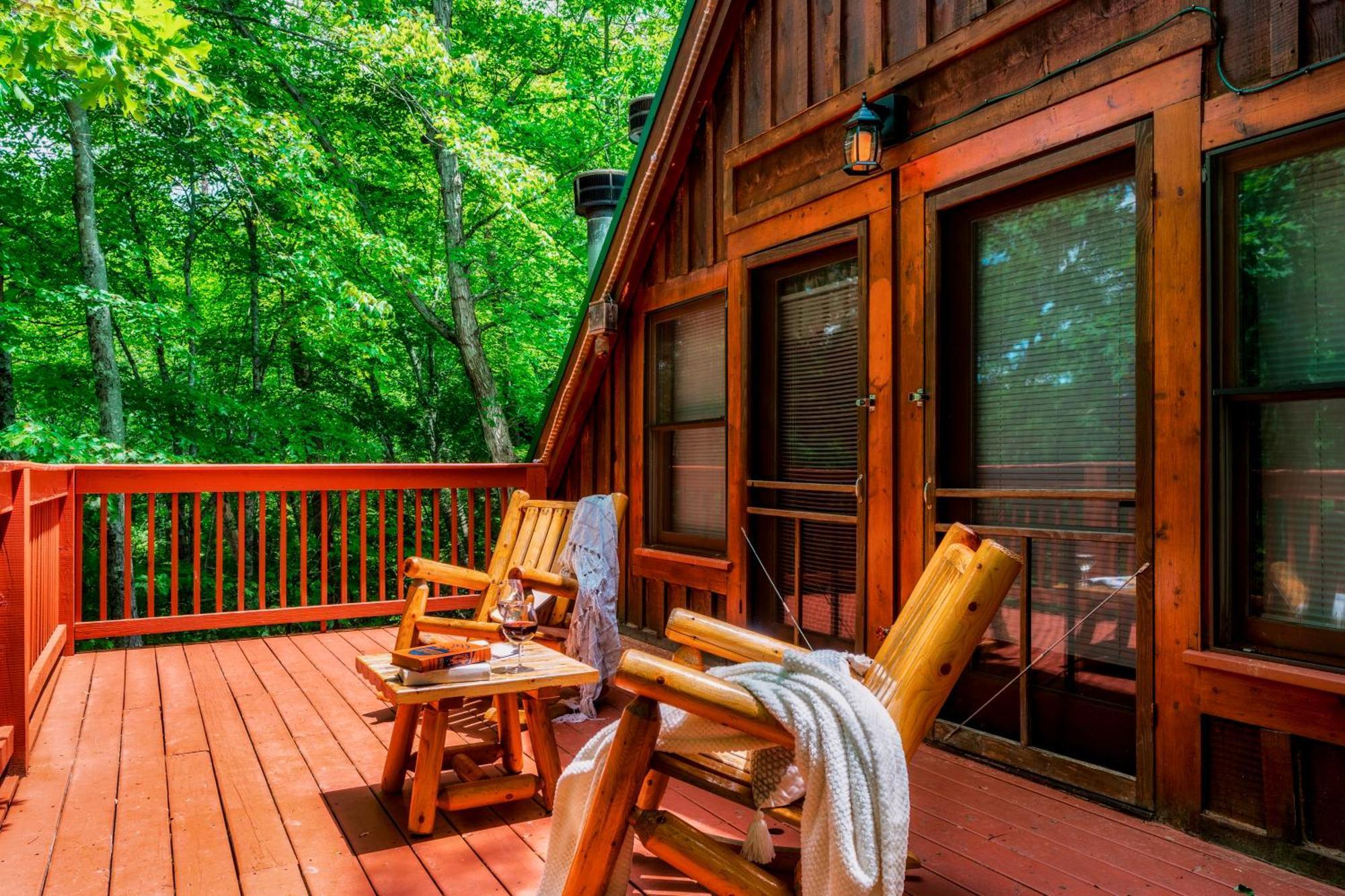 Cabin In A Gated Resort With Seasonal Resort Pool Pigeon Forge Luaran gambar