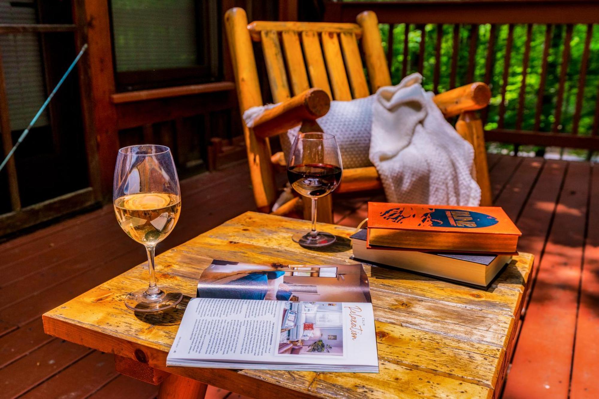 Cabin In A Gated Resort With Seasonal Resort Pool Pigeon Forge Luaran gambar