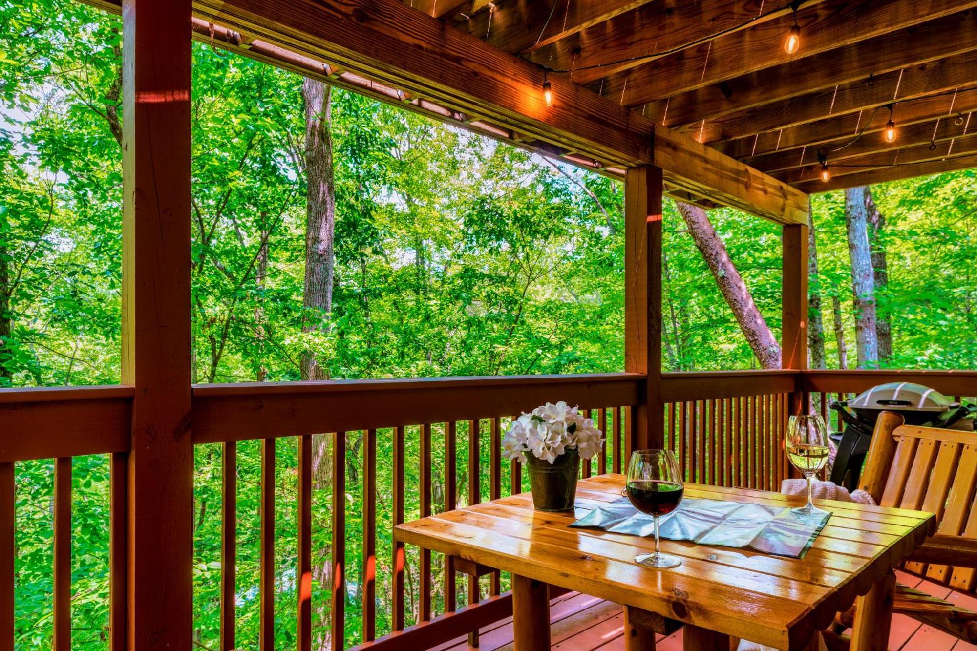 Cabin In A Gated Resort With Seasonal Resort Pool Pigeon Forge Luaran gambar