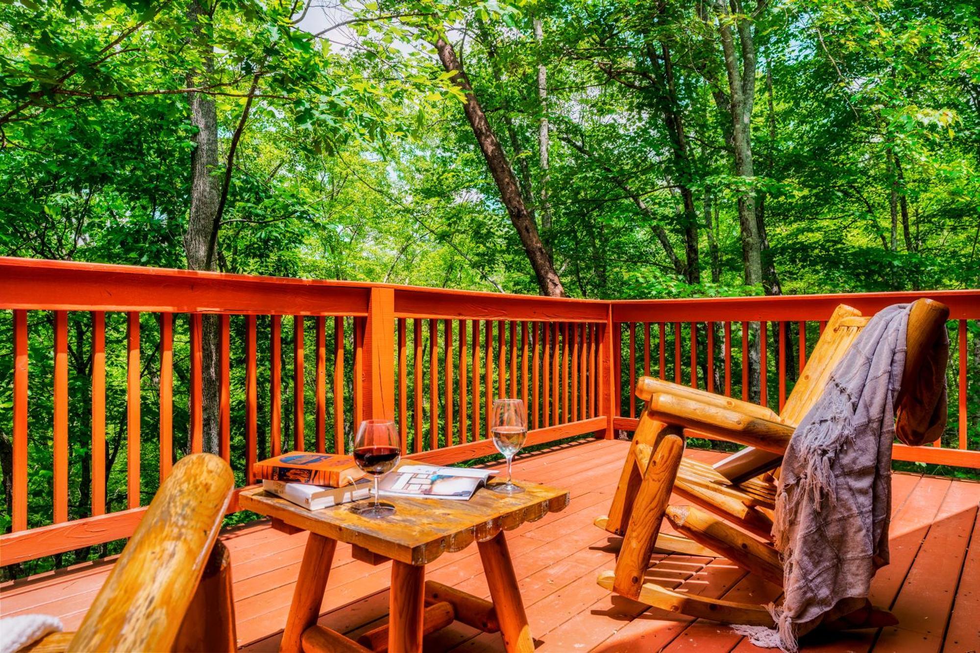 Cabin In A Gated Resort With Seasonal Resort Pool Pigeon Forge Luaran gambar