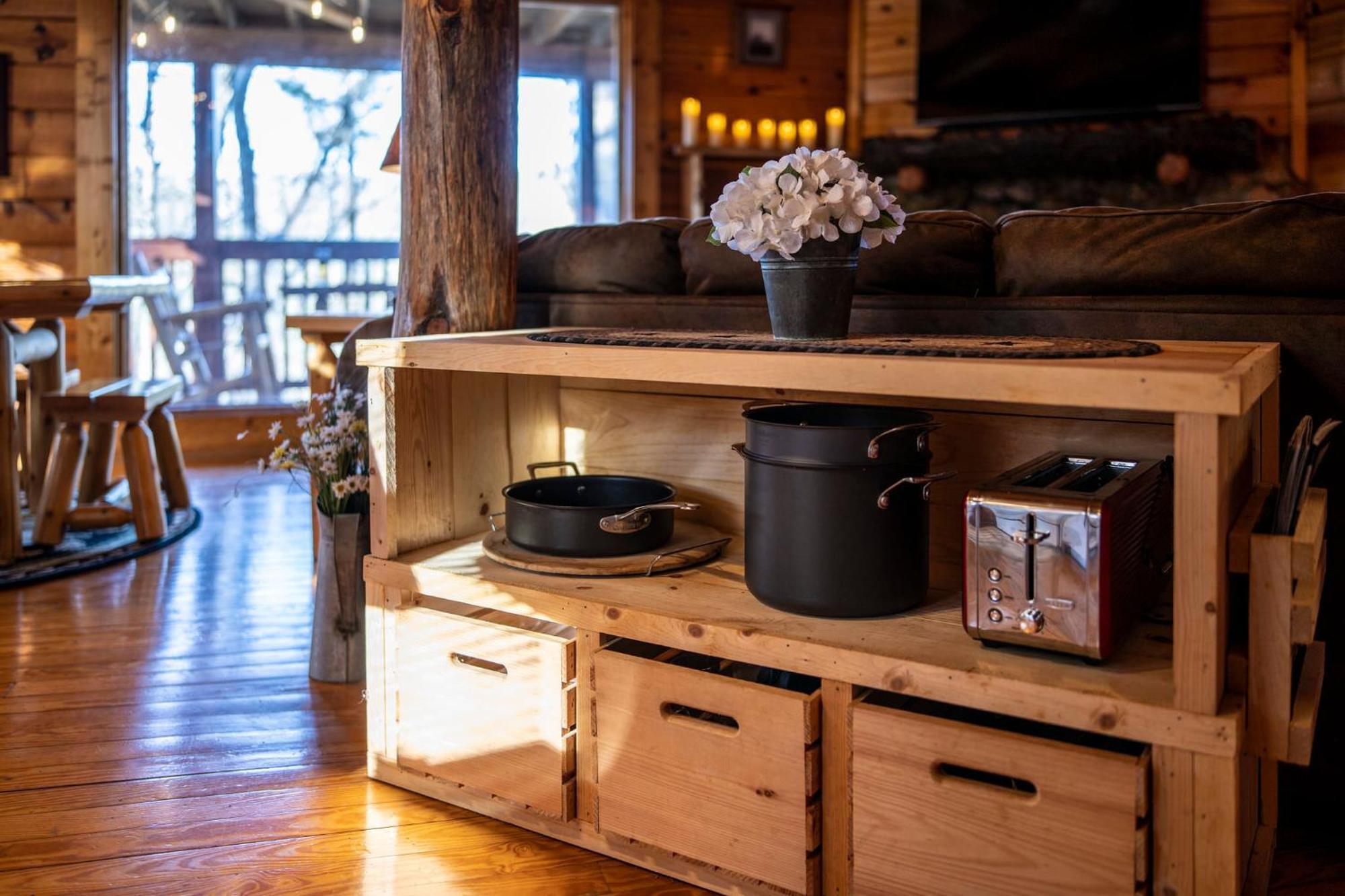 Cabin In A Gated Resort With Seasonal Resort Pool Pigeon Forge Luaran gambar