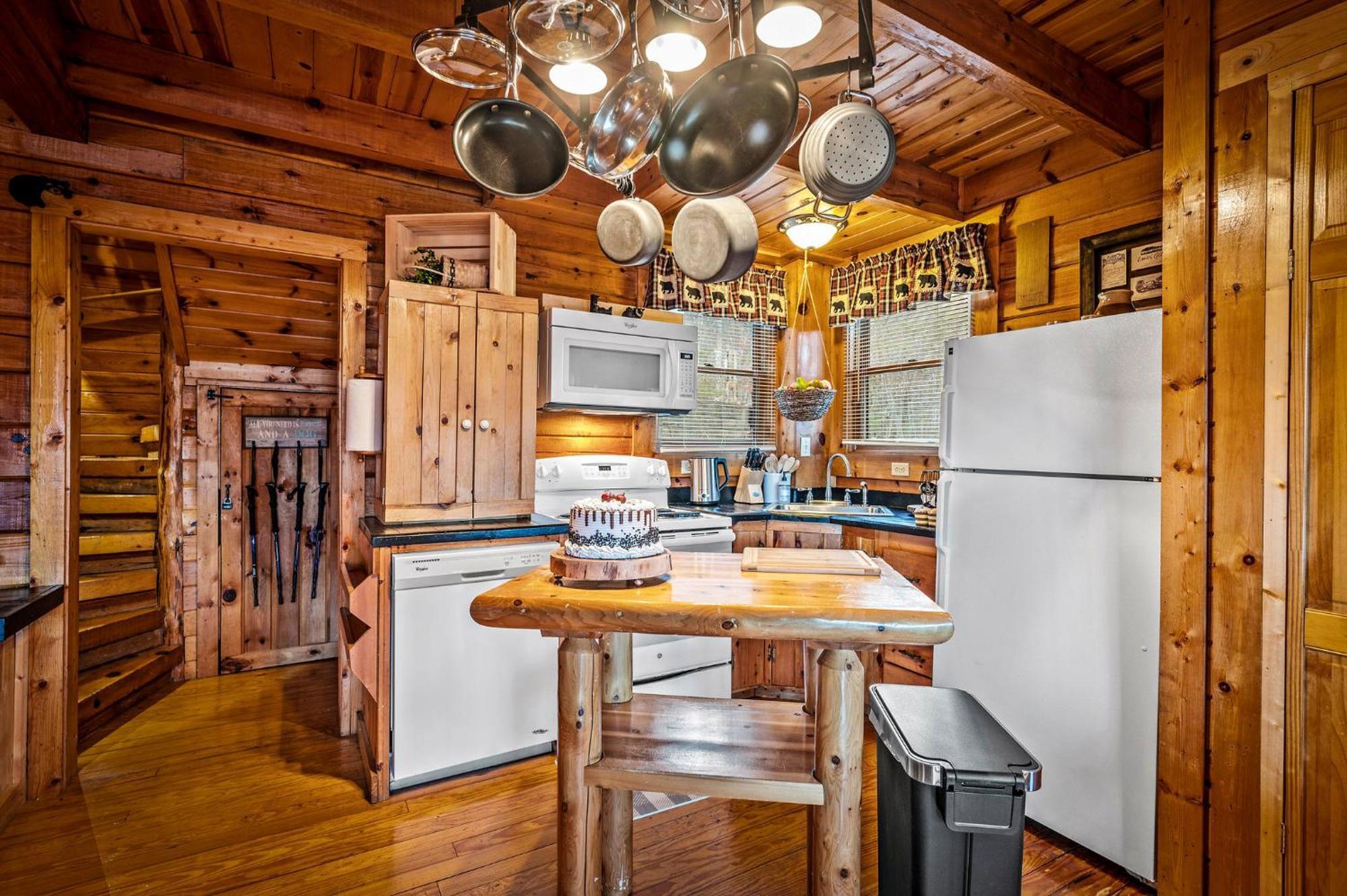 Cabin In A Gated Resort With Seasonal Resort Pool Pigeon Forge Luaran gambar