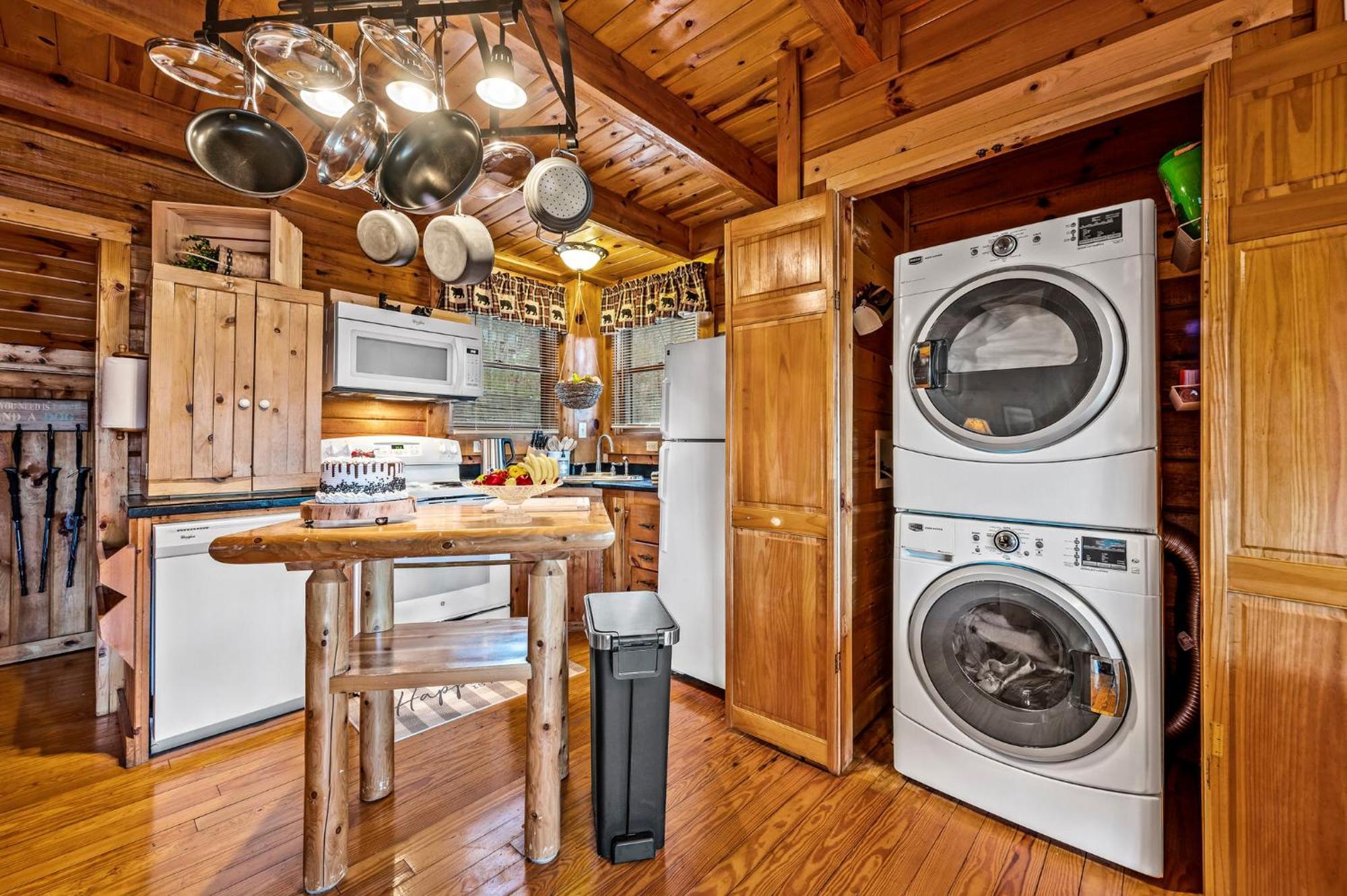 Cabin In A Gated Resort With Seasonal Resort Pool Pigeon Forge Luaran gambar