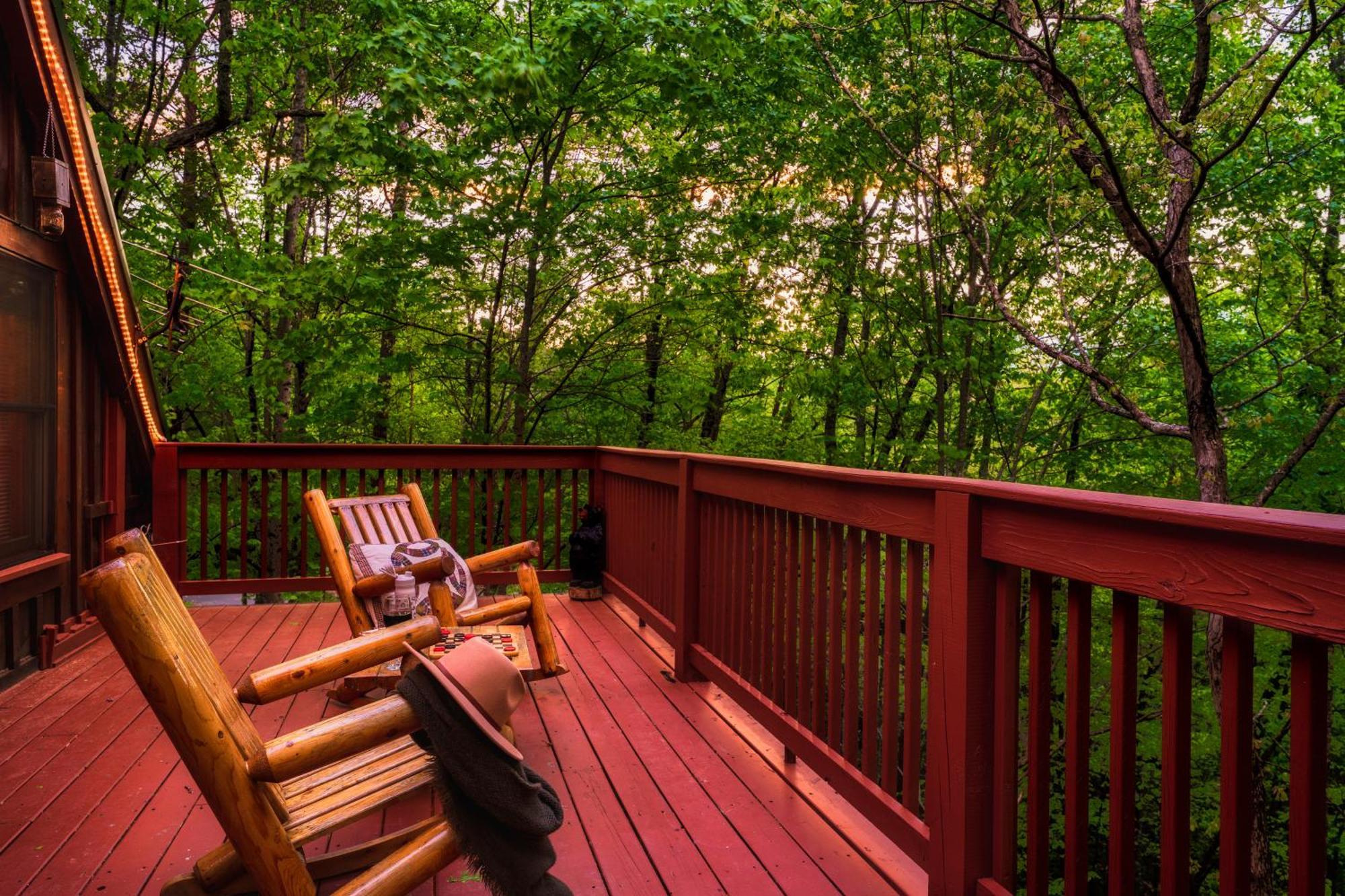 Cabin In A Gated Resort With Seasonal Resort Pool Pigeon Forge Luaran gambar